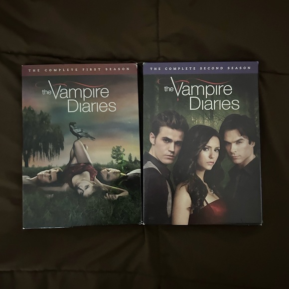 Vampires diaries - Picture 1 of 4